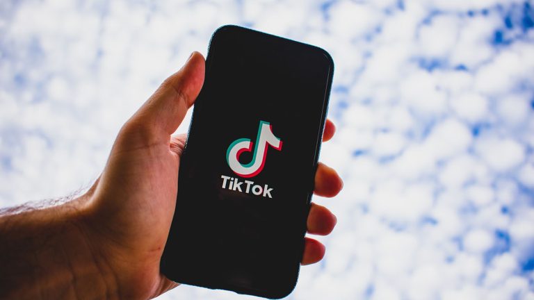 Is TikTok een bedreiging voor je privacy? Zo bescherm je jezelf!